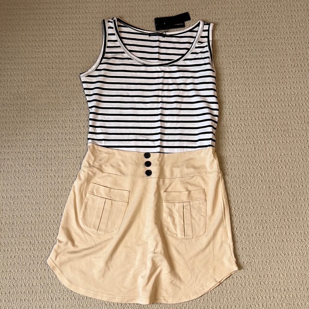 Women’s Sleeveless Dress